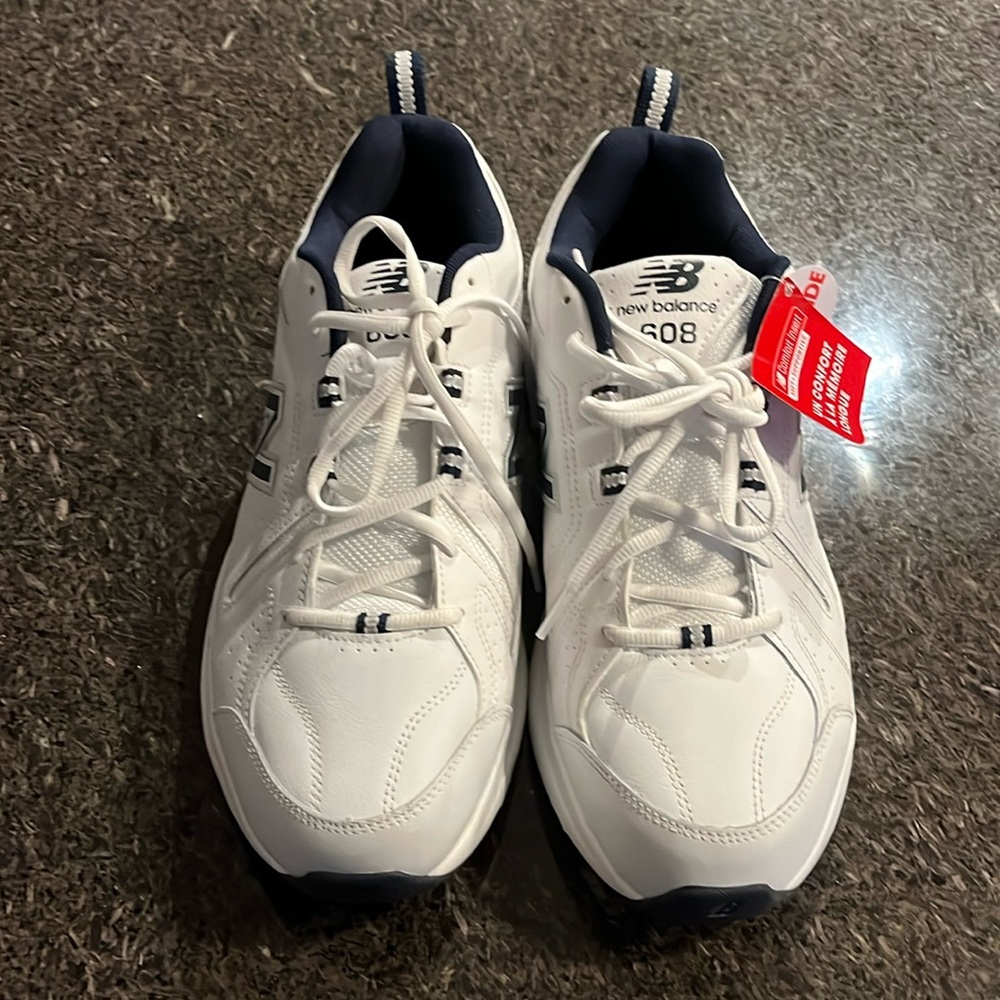 New balance, white and navy blue sneakers,  size 13 W